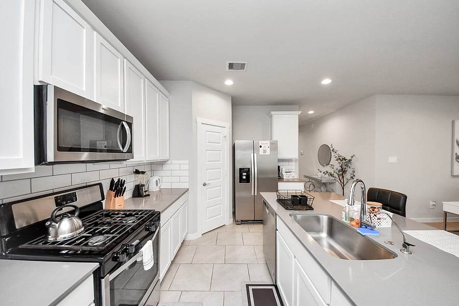Furnished Finder property 1030542_1 photo 50