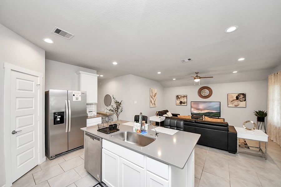 Furnished Finder property 1030542_1 photo 49