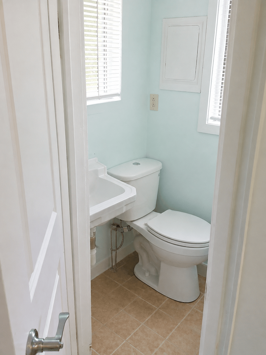 3/4 Bathroom