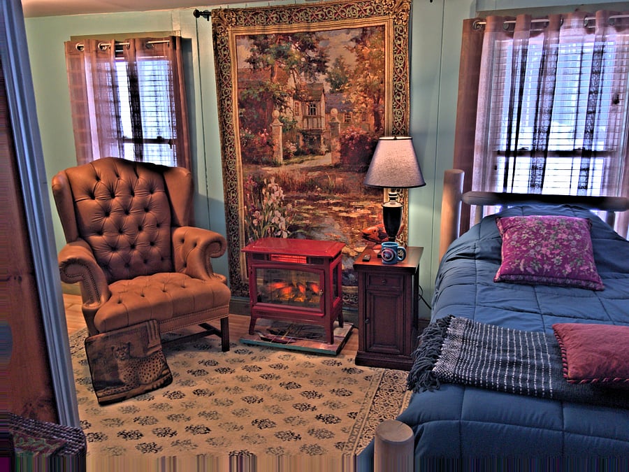 Second bedroom with Twin sized Bed
