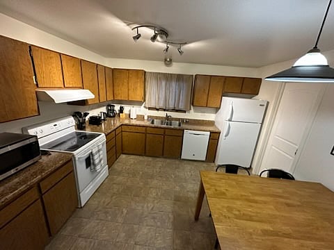Furnished Finder property 1030553_1 photo 5