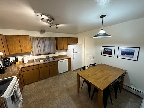 Furnished Finder property 1030553_1 photo 6