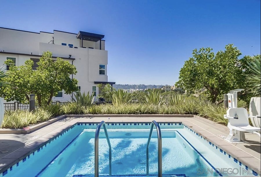 Furnished Finder property 1030670_1 photo 23