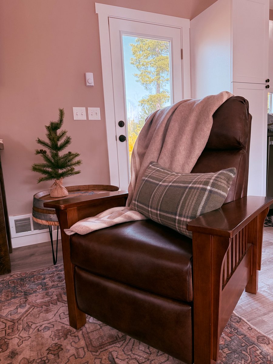 Furnished Finder property 1030673_1 photo 9