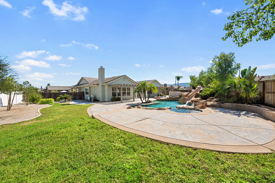 Furnished Finder property 1030677_1 photo 7