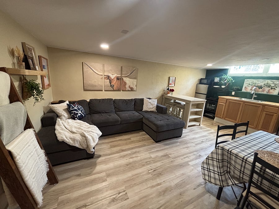 Furnished Finder property 1030689_1 photo 3