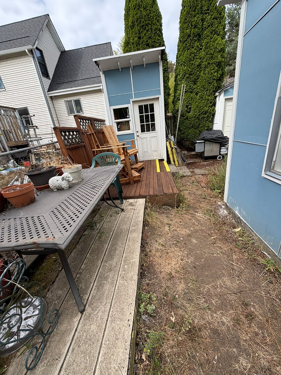 Exclusive yard and patio area with BBQ space