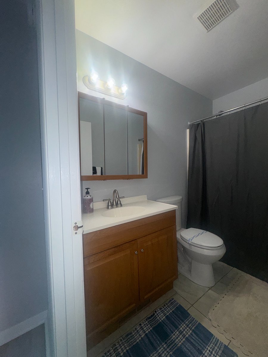 Full bathroom