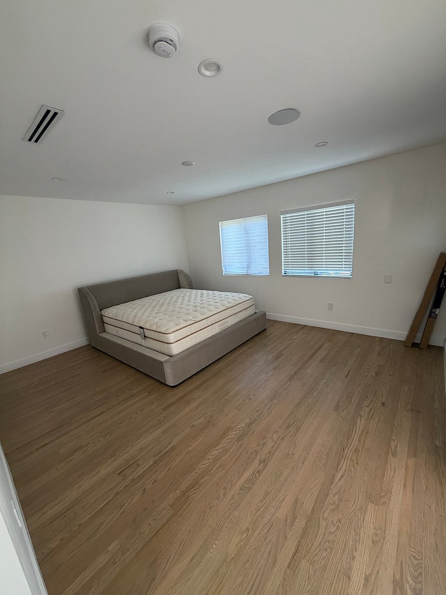 Furnished Finder property 1030738_1 photo 42