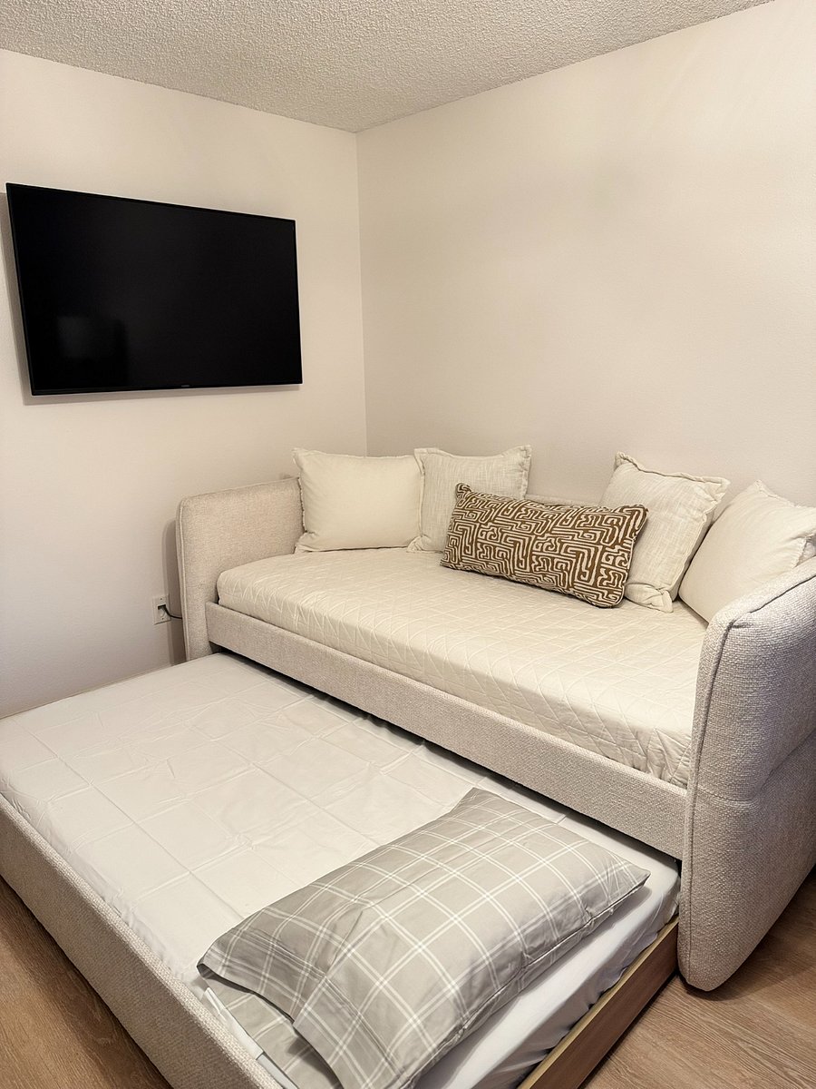 Twin daybed with twin pullout trundle bed in upstairs office