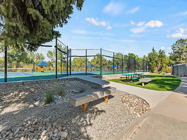 Access to  community tennis, pickleball and basketball courts