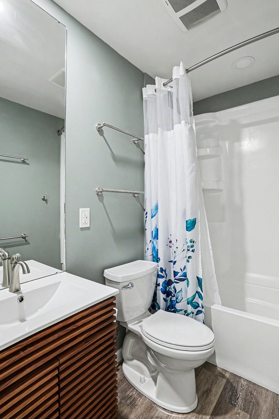 Furnished Finder property 1030743_1 photo 24