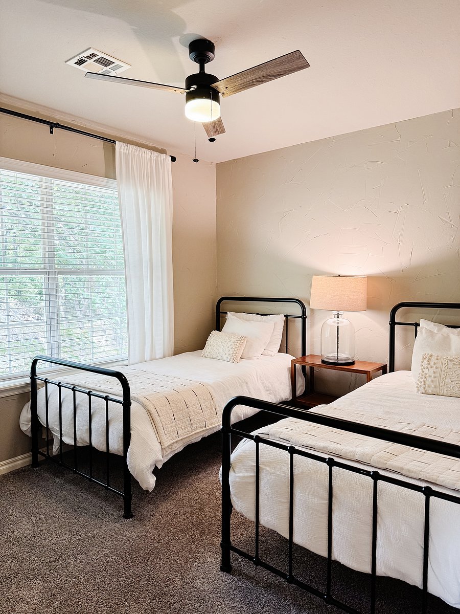 Furnished Finder property 1030746_1 photo 20