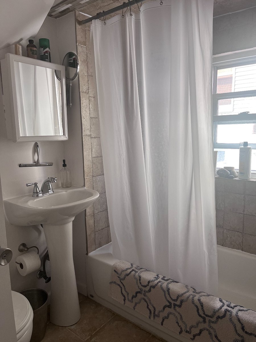 Furnished Finder property 1030776_1 photo 7