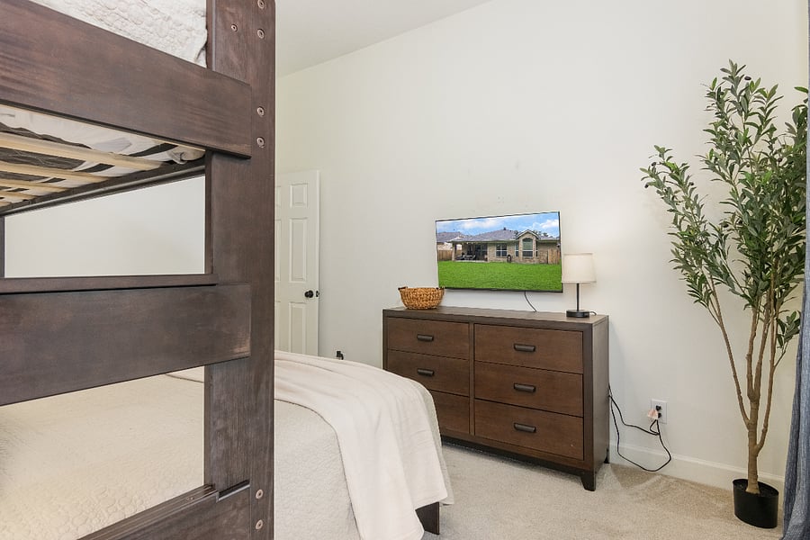 Furnished Finder property 1030778_1 photo 13