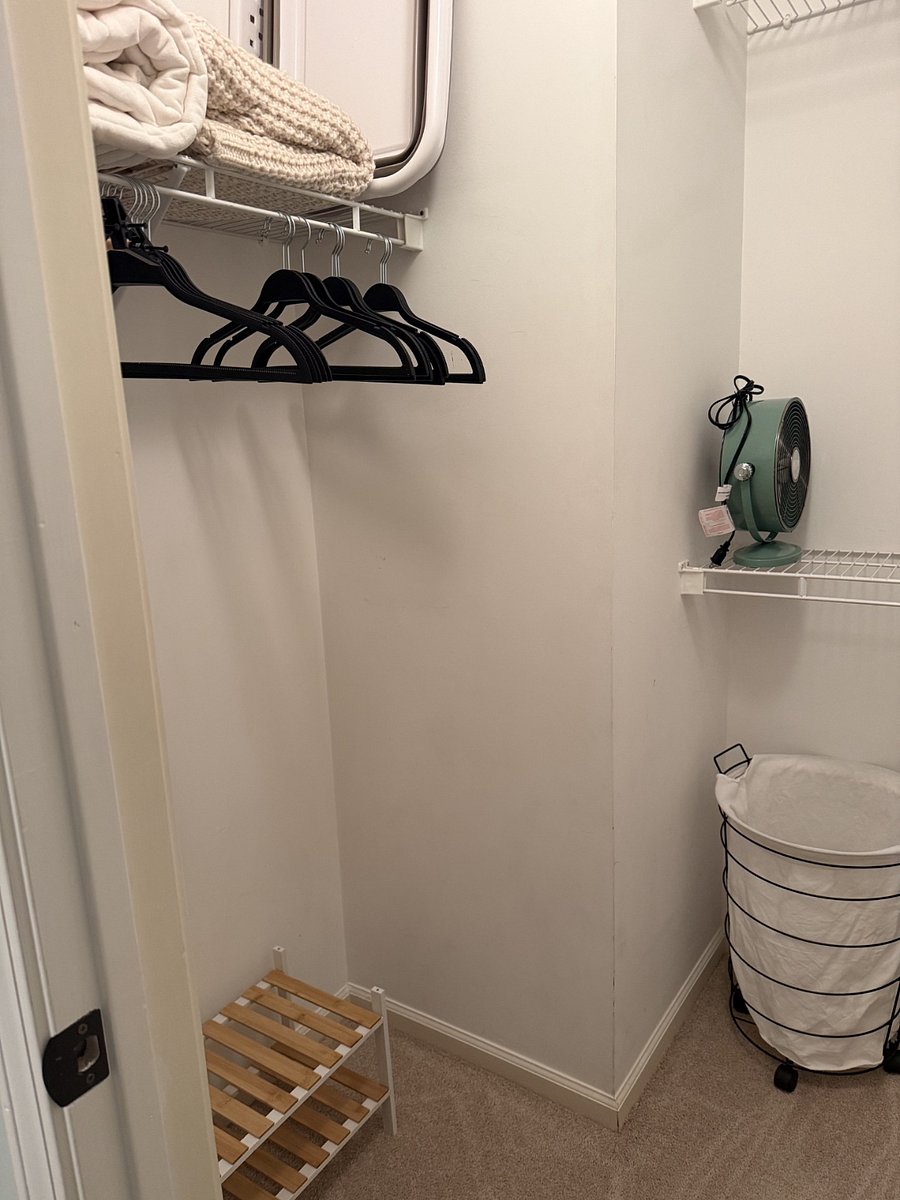 Furnished Finder property 1030782_1 photo 30