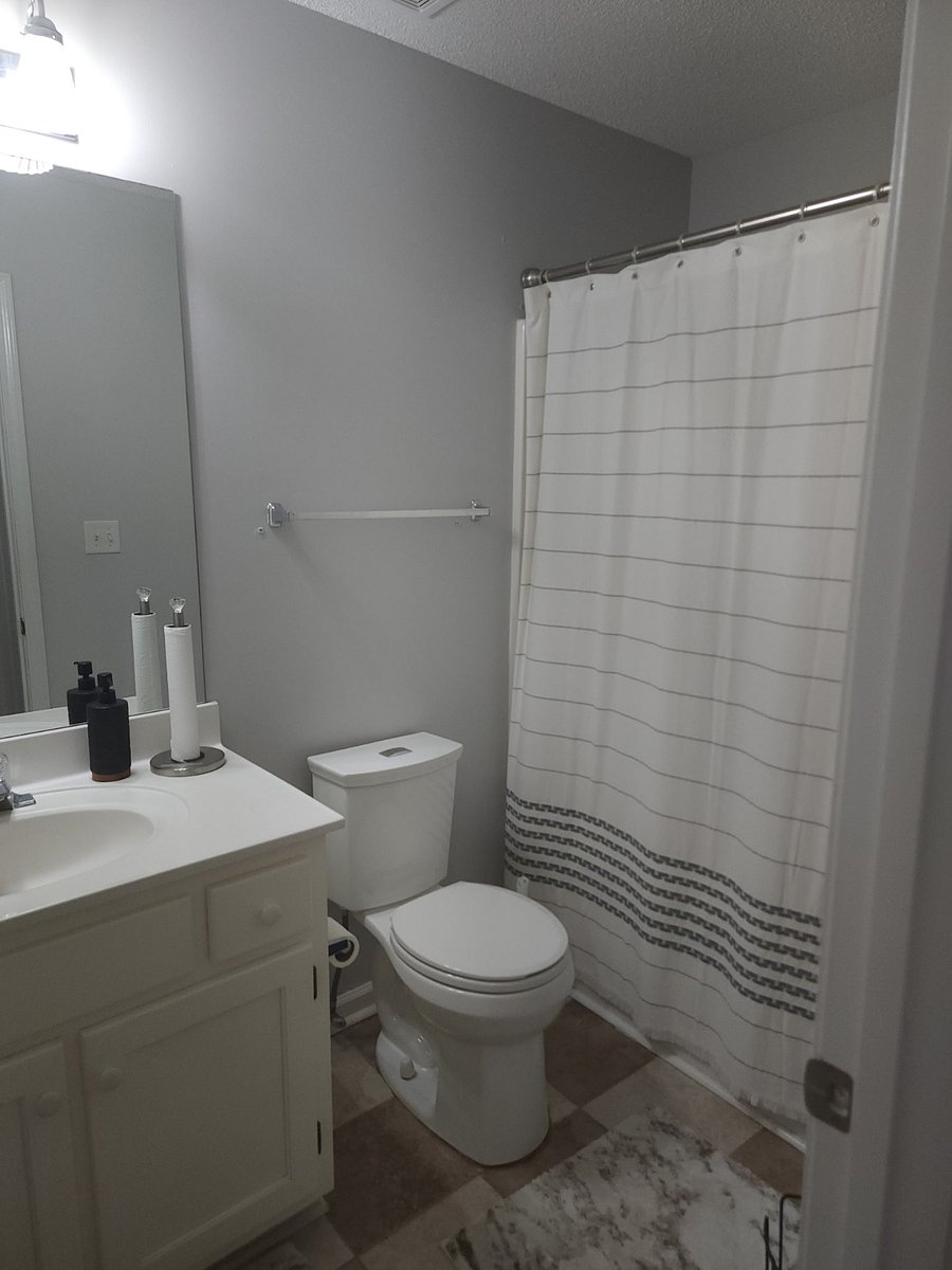 Furnished Finder property 1030796_1 photo 3