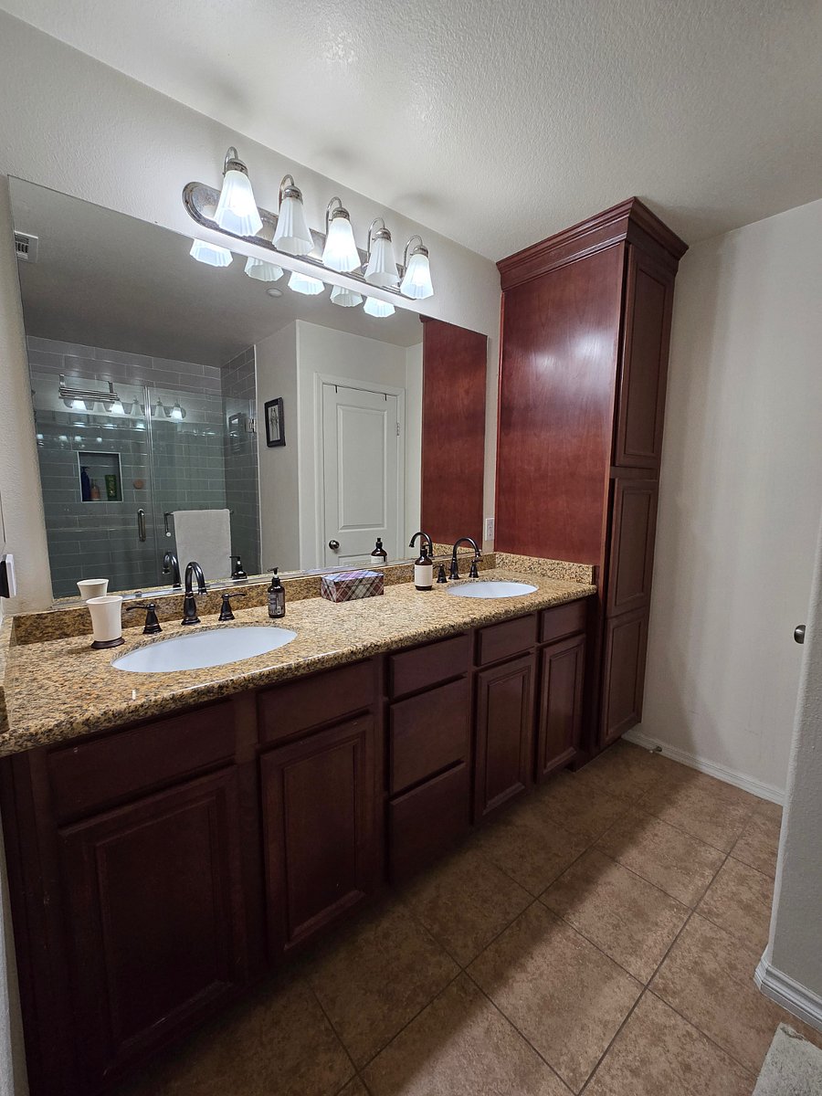 Master full private bathroom