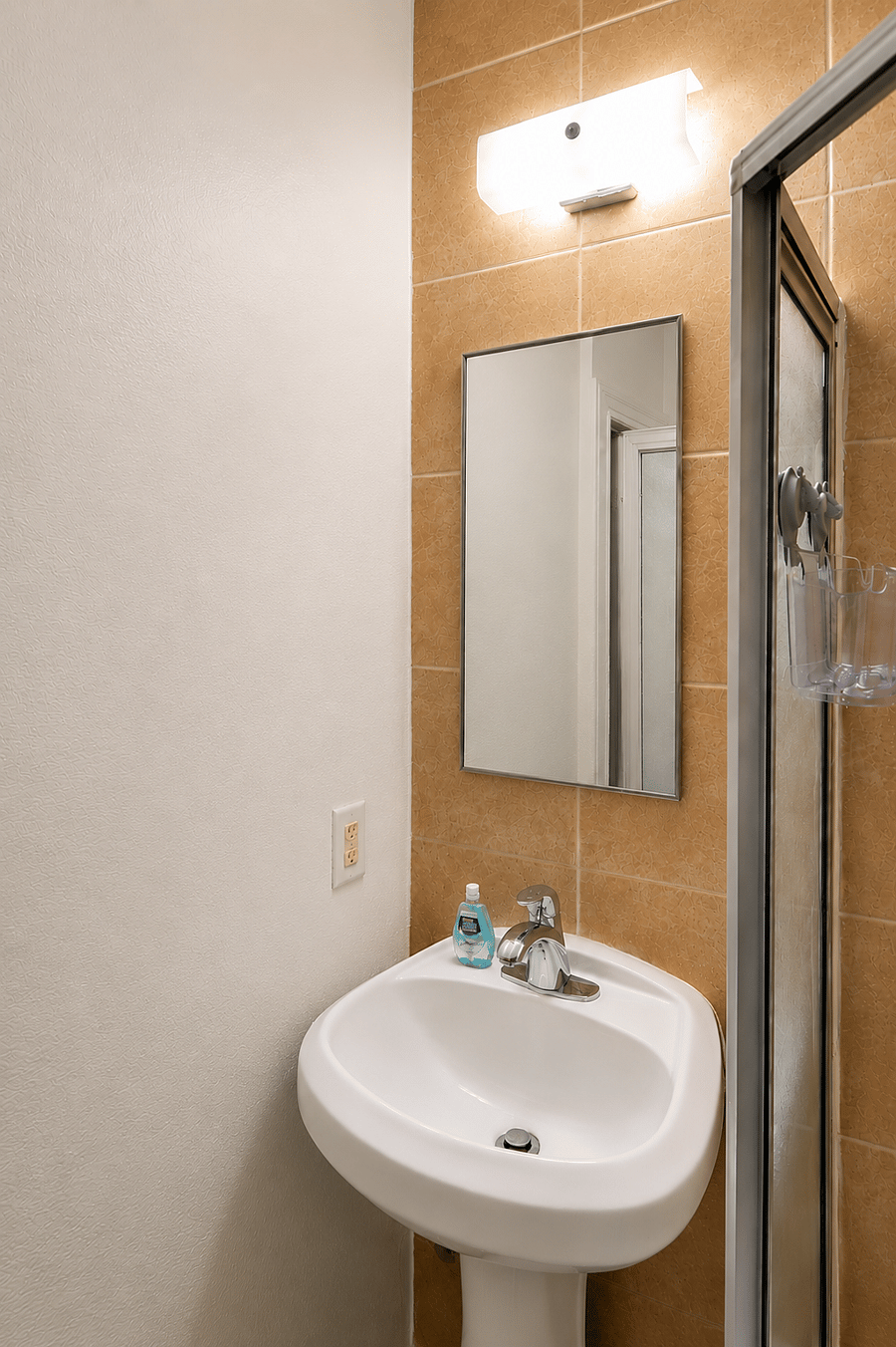 Furnished Finder property 1030811_1 photo 7