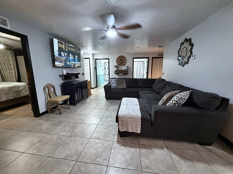 Furnished Finder property 1030822_1 photo 6