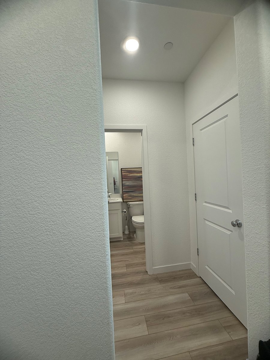 Furnished Finder property 1030841_1 photo 3