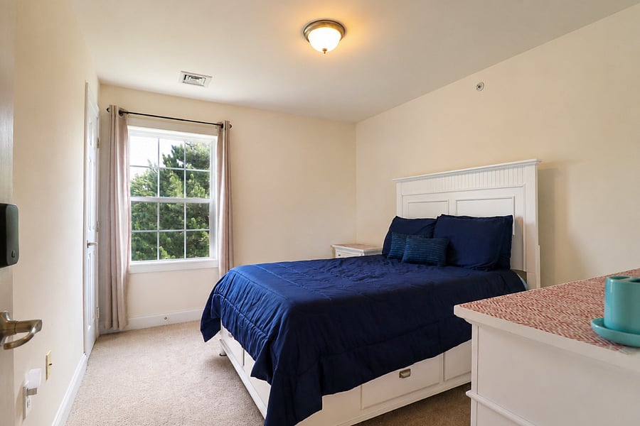 Furnished Finder property 1030843_1 photo 2