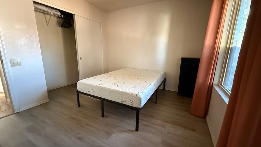 Furnished Finder property 1030857_1 photo 3
