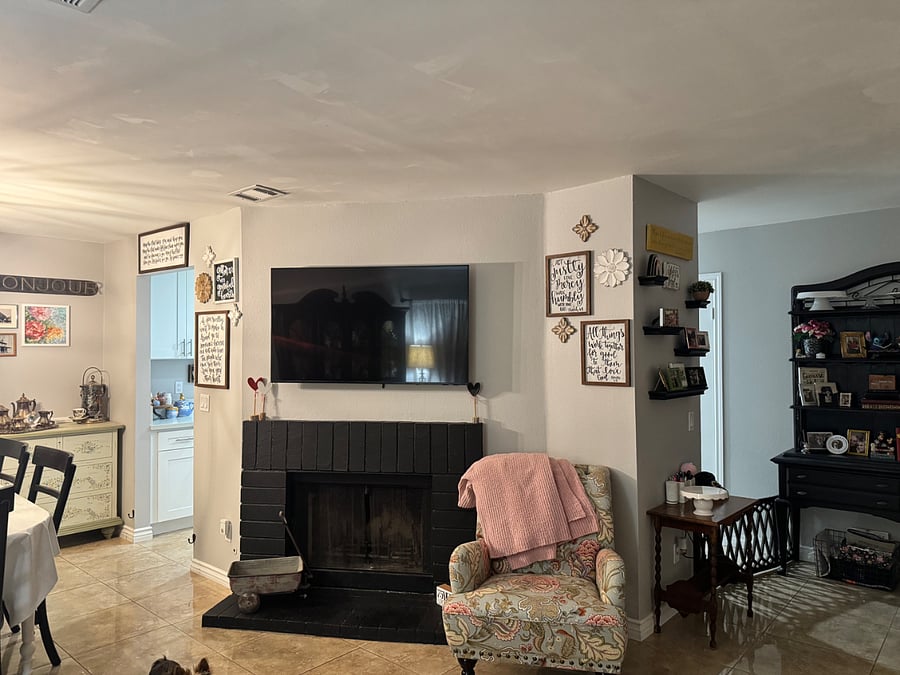 Living room/dining room with smart TV