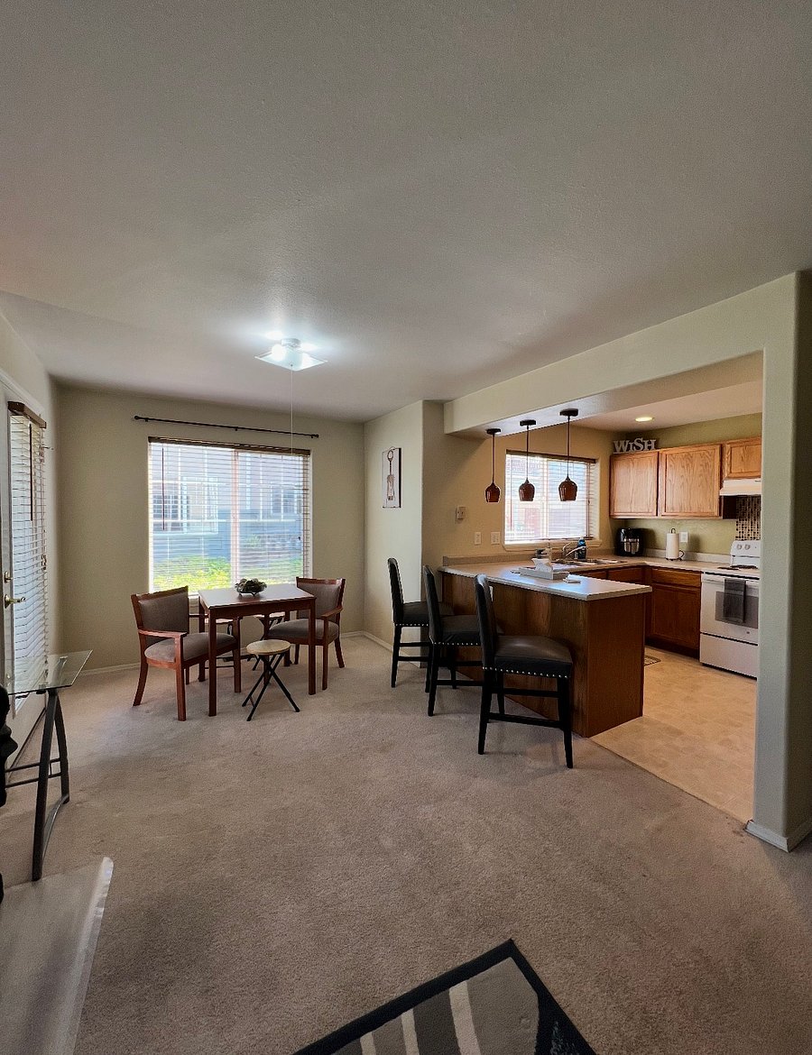 Furnished Finder property 1030879_1 photo 6