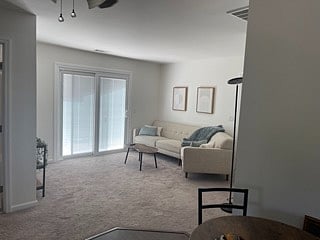 Furnished Finder property 1030883_1 photo 3