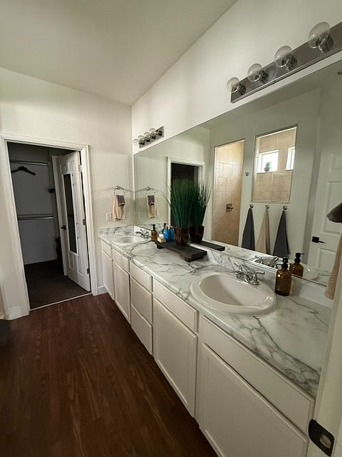 Furnished Finder property 1030895_1 photo 16