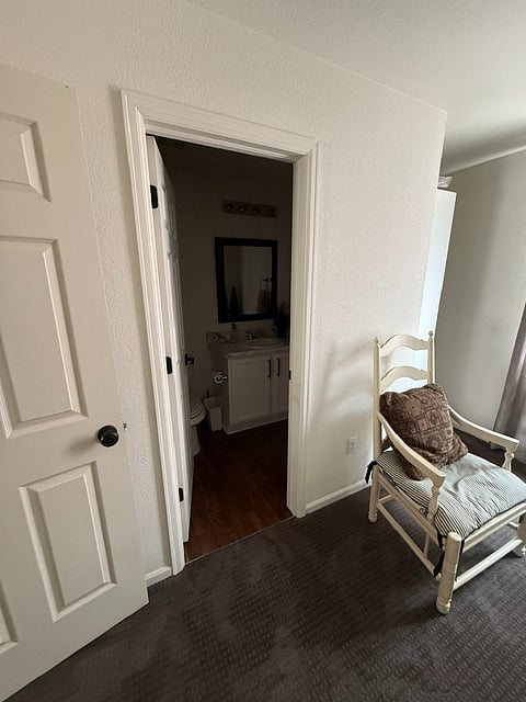 Furnished Finder property 1030895_2 photo 4