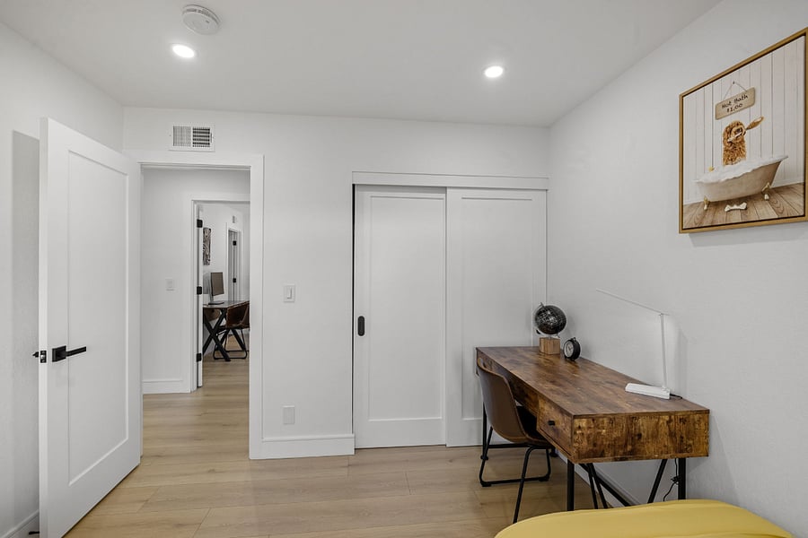 Furnished Finder property 1030917_1 photo 36