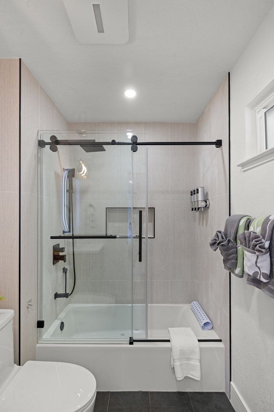 Furnished Finder property 1030917_1 photo 13