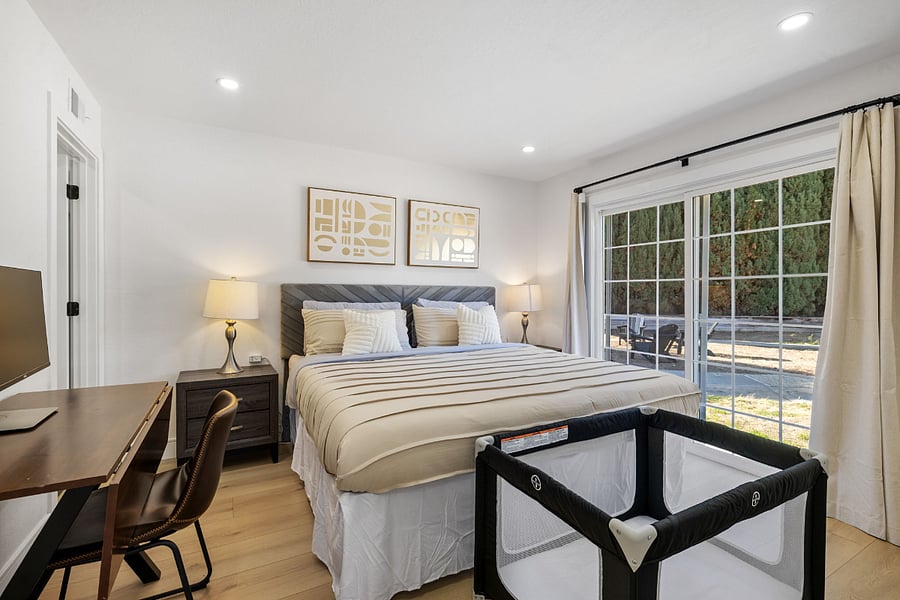 Furnished Finder property 1030917_1 photo 9