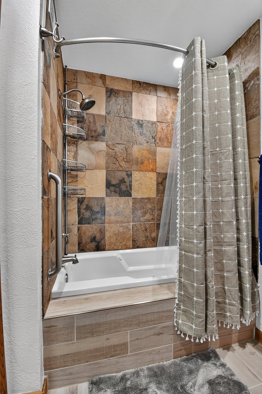 Furnished Finder property 1030920_1 photo 20