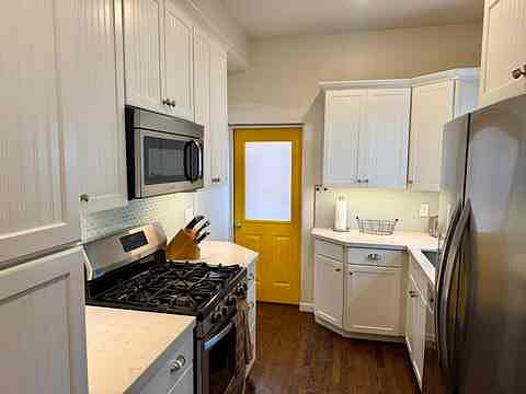 Furnished Finder property 1030928_1 photo 4