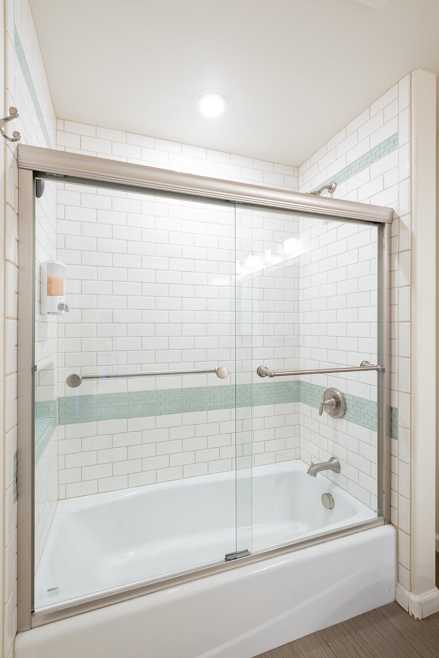 Furnished Finder property 1030928_1 photo 12
