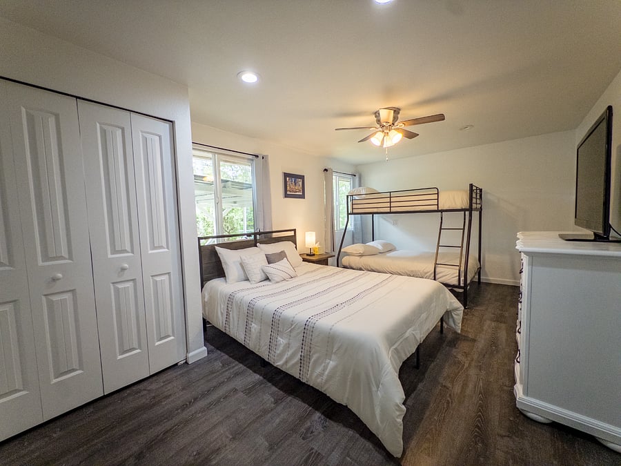 Furnished Finder property 1030930_1 photo 22