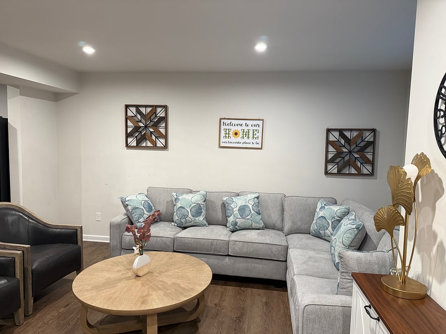 Furnished Finder property 1030937_1 photo 11