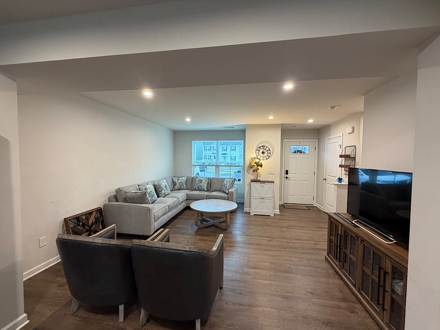 Furnished Finder property 1030937_1 photo 9