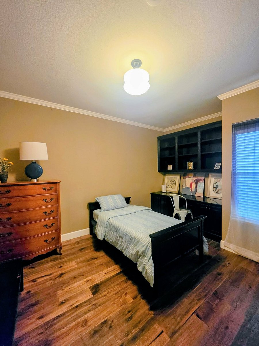Furnished Finder property 1030953_1 photo 11