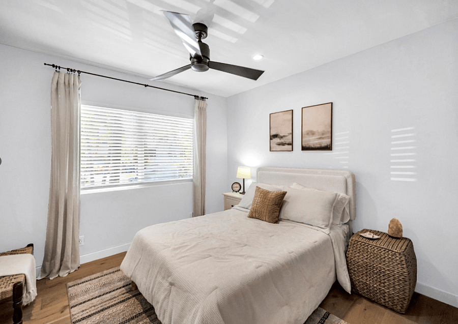 3rd Bedroom, Full-size bed