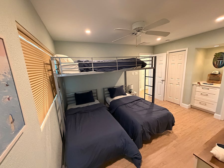 Furnished Finder property 1031023_1 photo 10