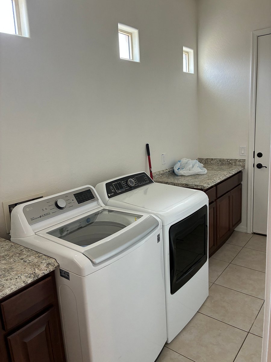 Furnished Finder property 1031046_1 photo 16