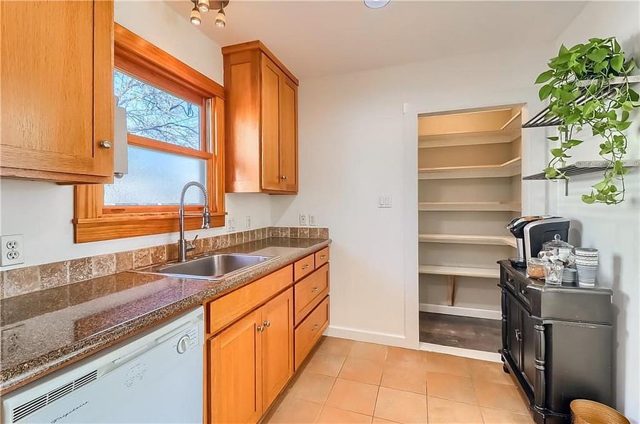 Furnished Finder property 1031099_1 photo 4