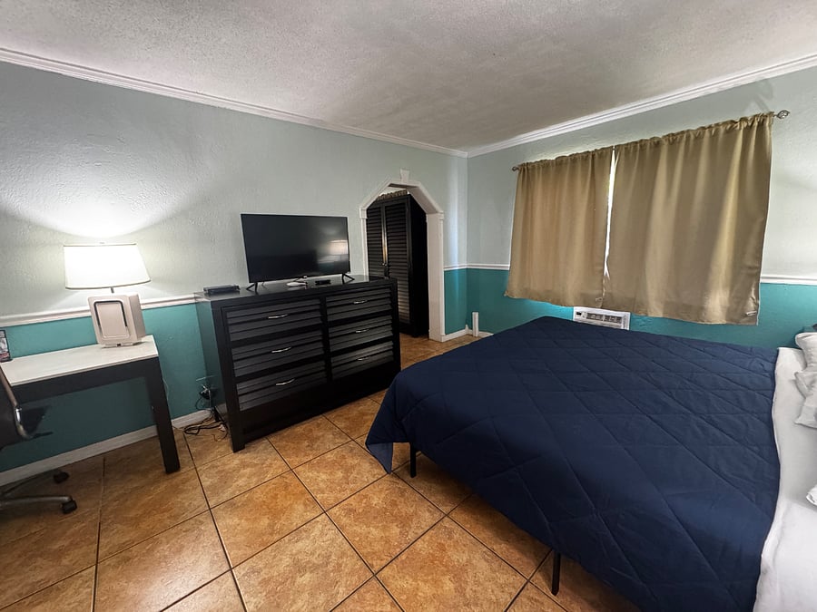 Furnished Finder property 1031104_1 photo 7