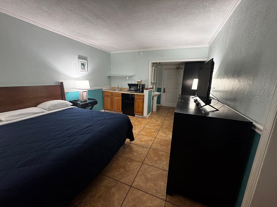 Furnished Finder property 1031104_1 photo 9