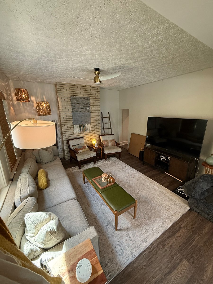 First floor living room with TV