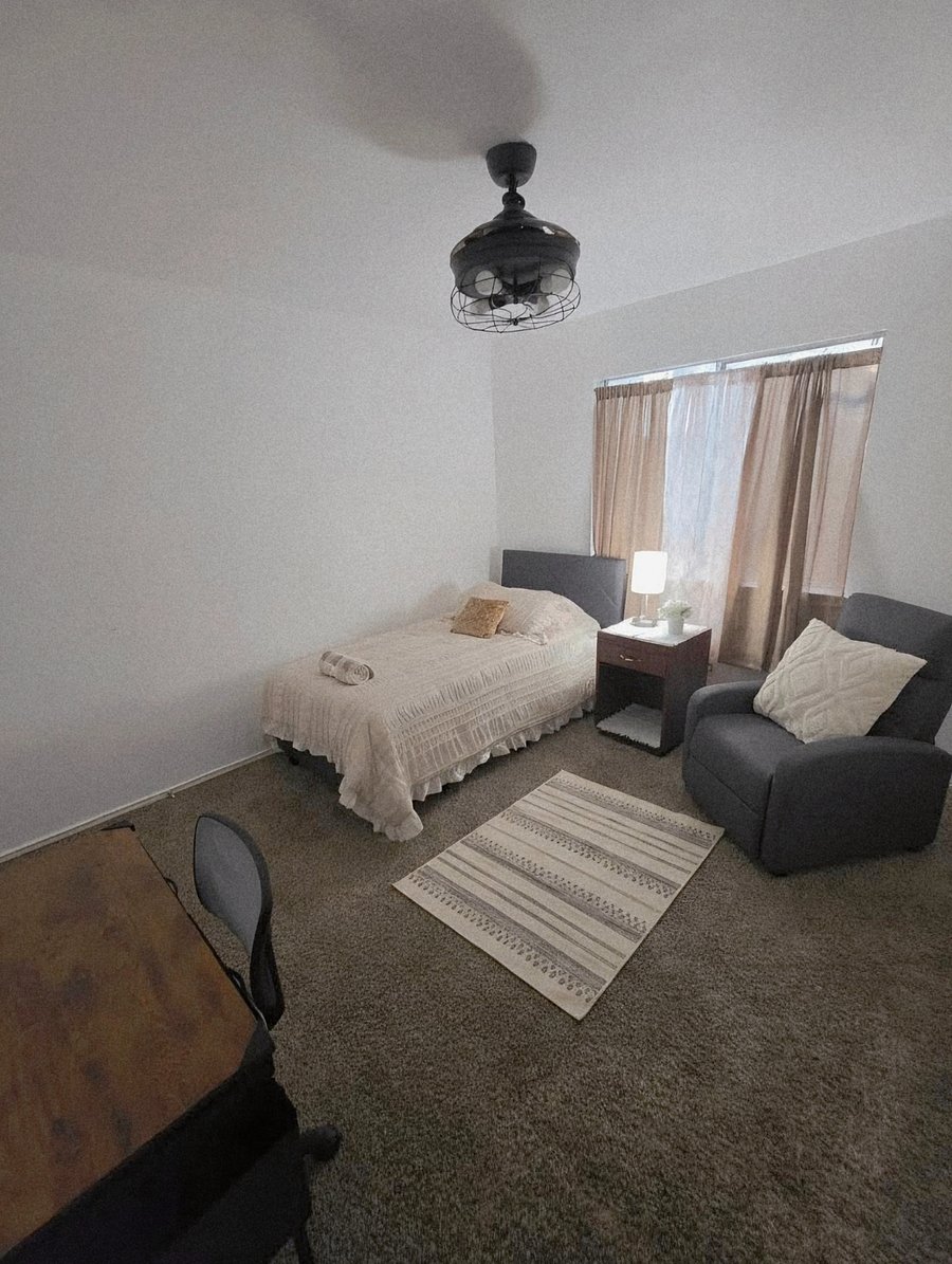 Furnished Finder property 1031125_1 photo 26